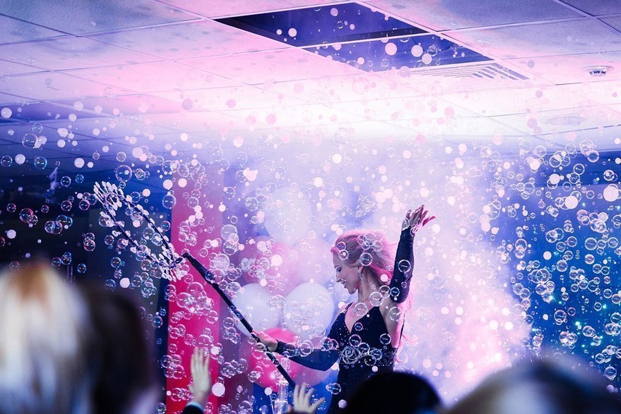 Шоу мыльных пузырей на свадьбу от Шоу Сергея и Светланы Чуйко 9