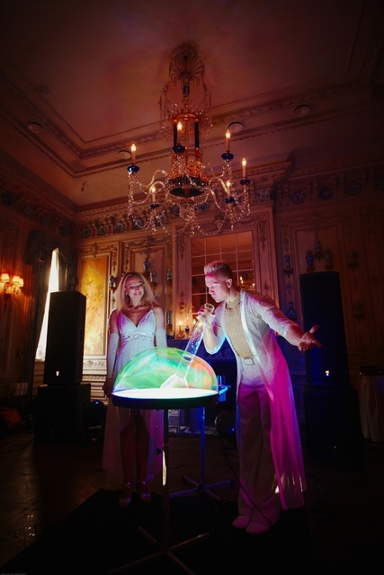 Шоу мыльных пузырей на свадьбу от Шоу Сергея и Светланы Чуйко 12