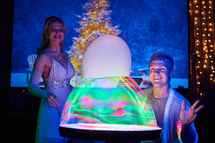 Шоу мыльных пузырей на свадьбу от Шоу Сергея и Светланы Чуйко 13