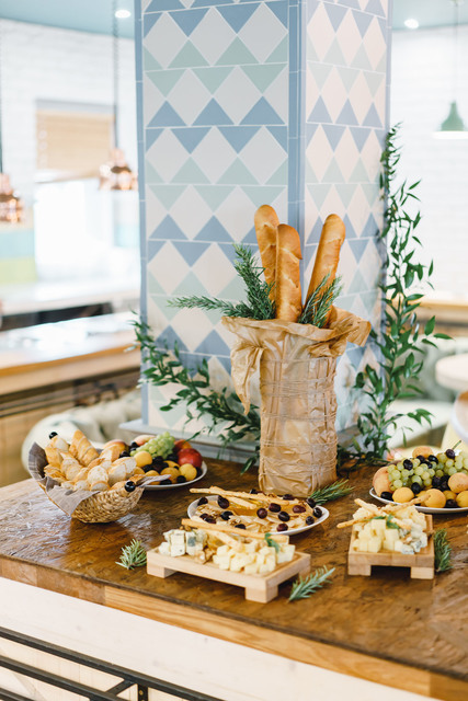 Шебби шик, Весенняя / Летняя, Рустик в Ресторан / Банкетный зал от Студия праздничного декора WHITECAMELIA 13