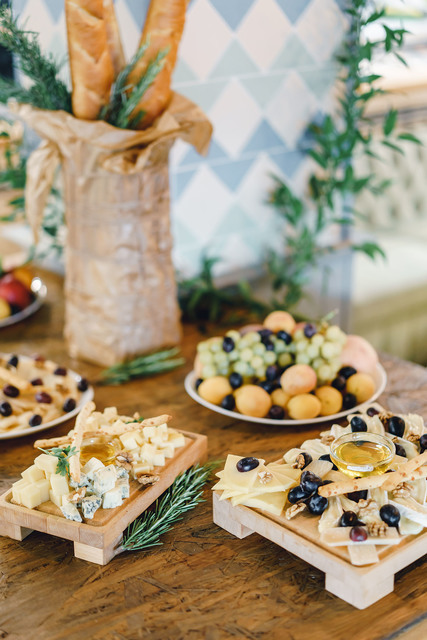 Шебби шик, Весенняя / Летняя, Рустик в Ресторан / Банкетный зал от Студия праздничного декора WHITECAMELIA 15