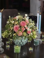 Столы и стулья гостей / Банкет в Тиффани от Студия декора и флористики Anna Rose 1