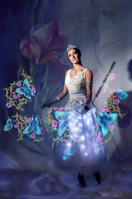 Первый танец на свадьбу от Свето-цирковое ART SHOW 2