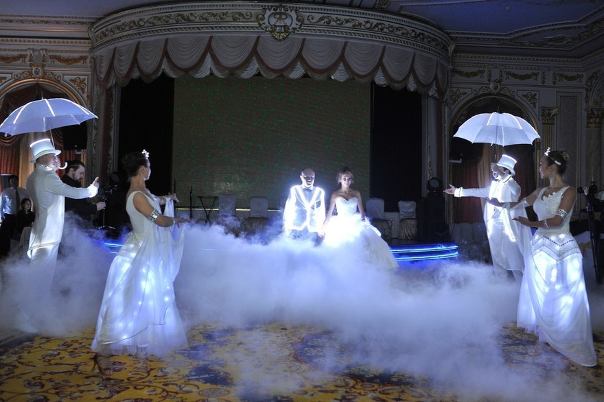 Первый танец на свадьбу от Свето-цирковое ART SHOW 5