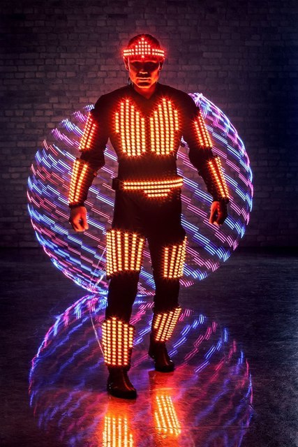 Эволюция на свадьбу от Свето-цирковое ART SHOW 7