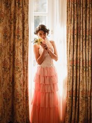 Свадебное платье Персиковая роза. Силуэт А-силуэт. Цвет Персик / Оранжевый, оттенки Розового. Вид 1
