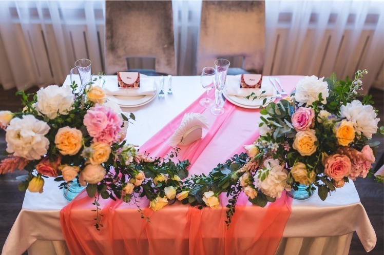 Классика, Шебби шик в Ресторан / Банкетный зал от Студия декора и флористики Perlamutr studio 5