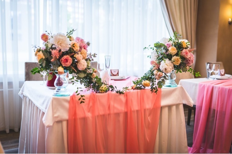 Классика, Шебби шик в Ресторан / Банкетный зал от Студия декора и флористики Perlamutr studio 7