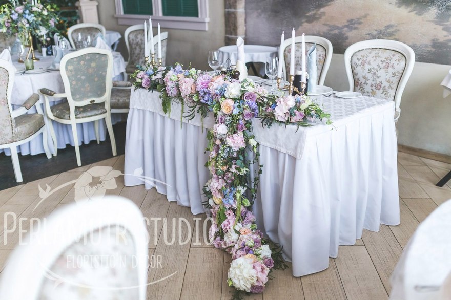 Классика, Шебби шик в Ресторан / Банкетный зал от Студия декора и флористики Perlamutr studio 14