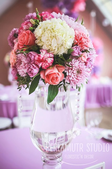 Шебби шик в Ресторан / Банкетный зал от Студия декора и флористики Perlamutr studio 3