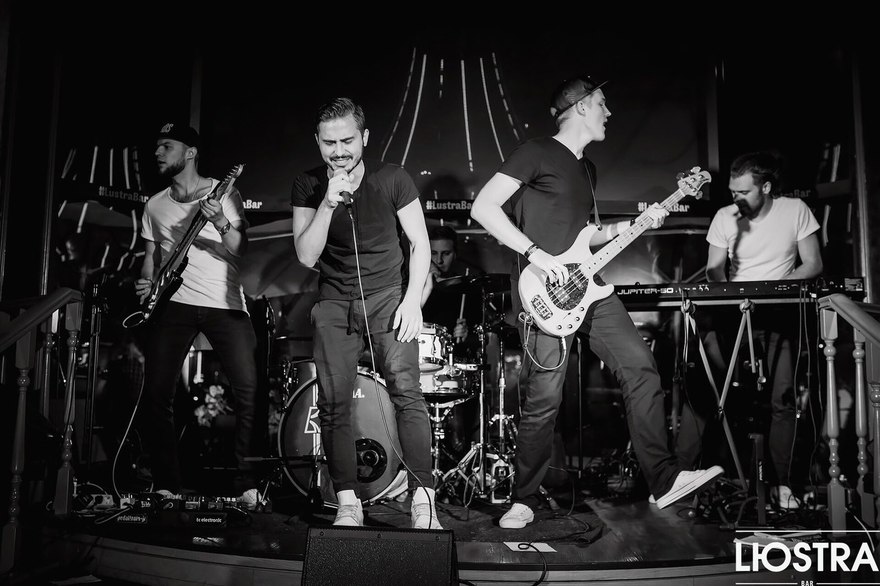 Сергей Смолин и кавер-группа Remake на свадьбу 3