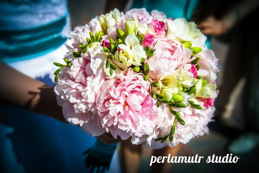 Тиффани в Ресторан / Банкетный зал от Студия декора и флористики Perlamutr studio 6