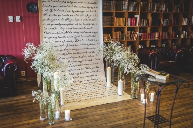 Рустик в Ресторан / Банкетный зал от Студия декора и флористики Perlamutr studio 3