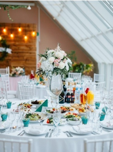 Бохо, Рустик, Эко в Ресторан / Банкетный зал от Студия декора и флористики Perlamutr studio 10