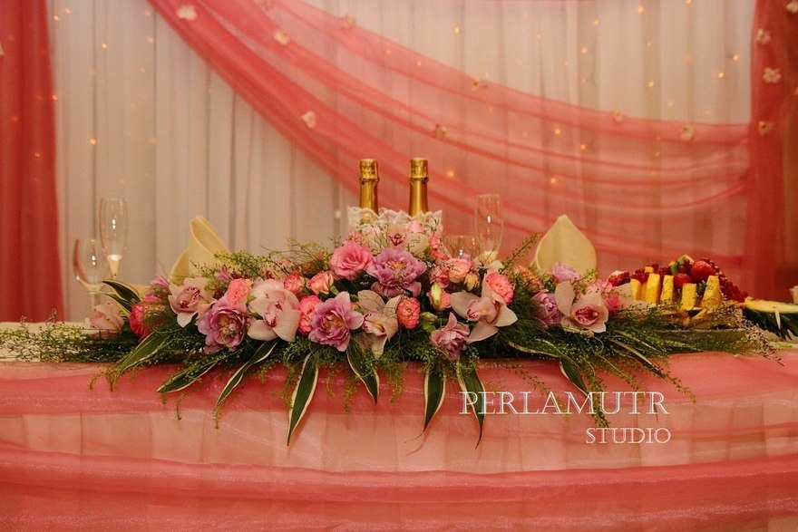 Классика, Шебби шик в Ресторан / Банкетный зал от Студия декора и флористики Perlamutr studio 4