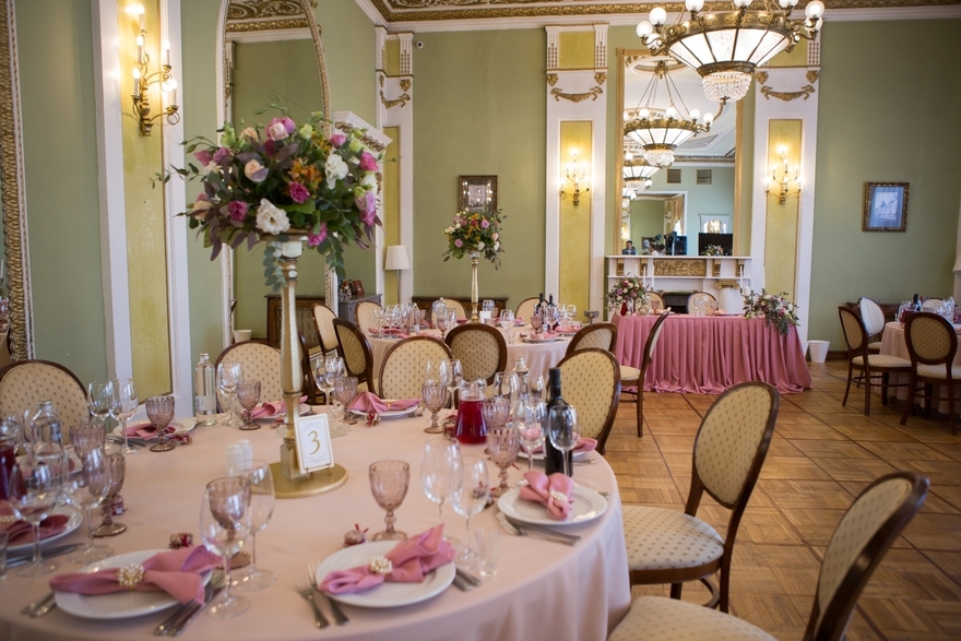 Классика, Шебби шик в Ресторан / Банкетный зал от Студия декора FinnArt 4