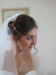 Высокие / Собранные, С аксессуарами / Цветами / Фатой от Свадебный стилист Ольга Силаева 2