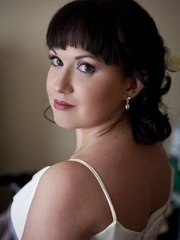 С аксессуарами / Цветами / Фатой от Свадебный стилист Ольга Силаева 1