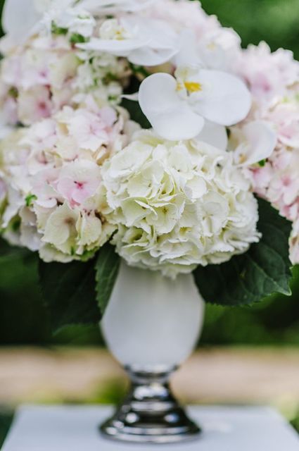 Классика в Выездная регистрация, Ресторан / Банкетный зал от Студия декора Magicweddings 2