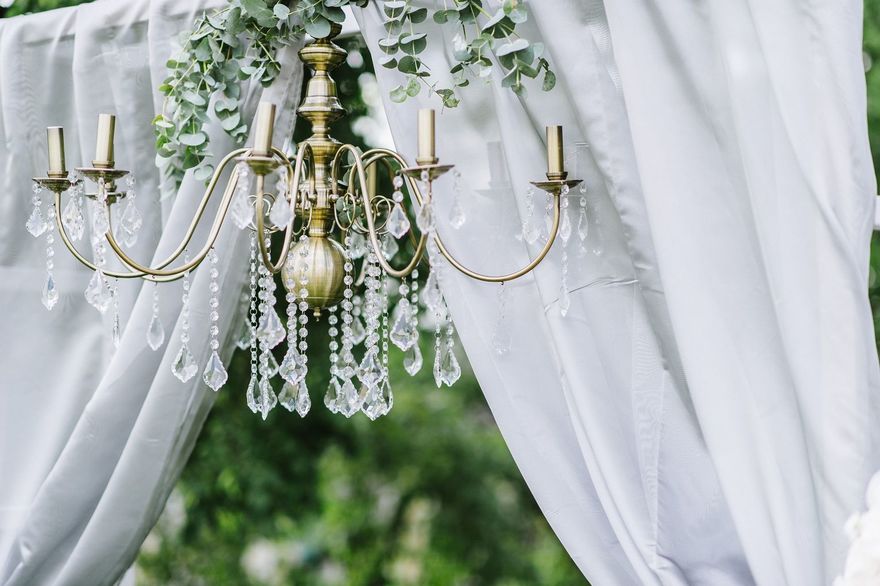 Классика в Выездная регистрация, Ресторан / Банкетный зал от Студия декора Magicweddings 3