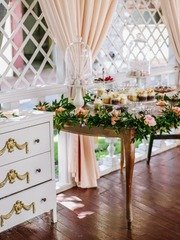 Сладкий / Фуршетный стол в Шебби шик, Рустик от Студия декора Magicweddings 2