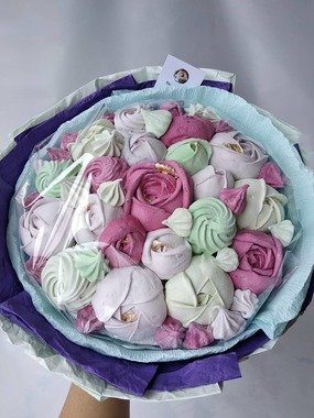 оттенки Розового, Несколько цветов / Разноцветные Сладкий букет из зефира от Свадебный сладкий стол под ключ 1