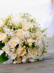 Классический круглый name от Студия декора и флористики Цветы Столицы 1