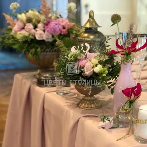 Классика в Ресторан / Банкетный зал от Студия декора и флористики Цветы Столицы 3