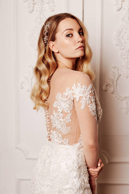 Свадебное платье Кифая. Силуэт Рыбка. Цвет Белый / Молочный. Вид 4