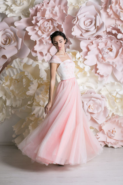 Свадебное платье Розали. Силуэт А-силуэт. Цвет Белый / Молочный, оттенки Розового. Вид 4