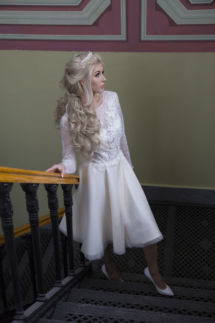 Свадебное платье Султана. Силуэт А-силуэт. Цвет Белый / Молочный. Вид 4