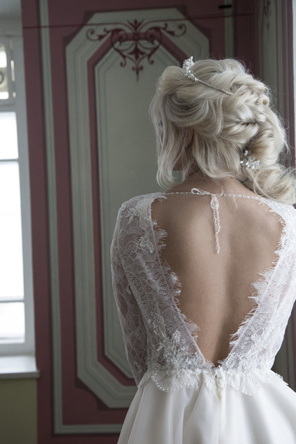 Свадебное платье Султана. Силуэт А-силуэт. Цвет Белый / Молочный. Вид 8