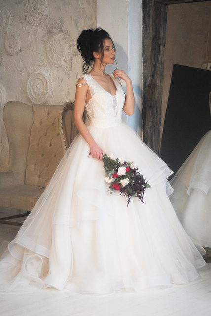 Свадебное платье Розабелла. Силуэт Пышное. Цвет Белый / Молочный. Вид 8