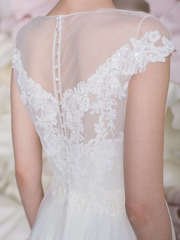 Свадебное платье Вивьен. Силуэт Прямое. Цвет Белый / Молочный. Вид 2