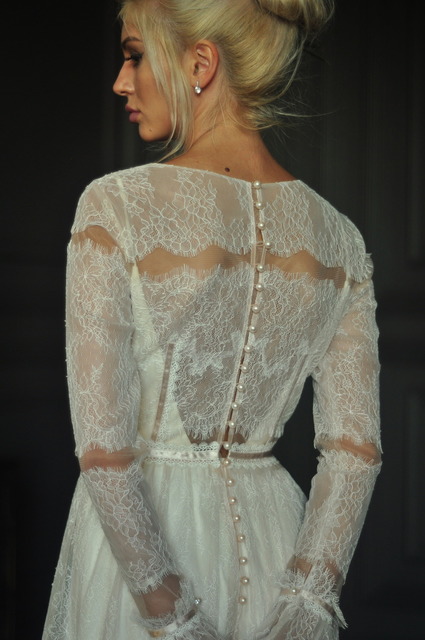 Свадебное платье Миладия. Силуэт Прямое. Цвет Белый / Молочный. Вид 4