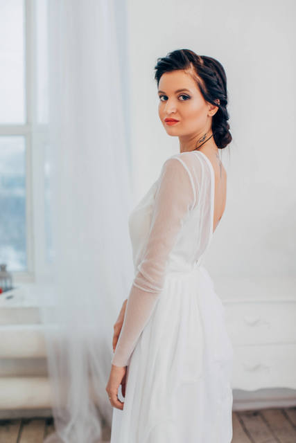 Свадебное платье Вероник. Силуэт Прямое. Цвет Белый / Молочный. Вид 6