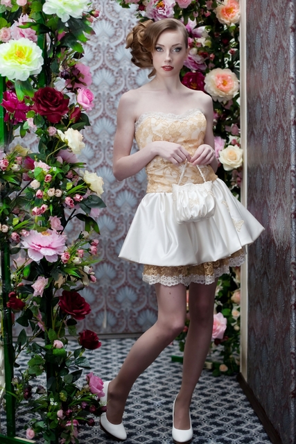 Свадебное платье 083. Силуэт А-силуэт. Цвет Белый / Молочный, Золото. Вид 7