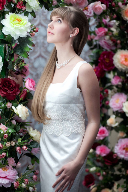 Свадебное платье 106. Силуэт Рыбка. Цвет Белый / Молочный. Вид 4