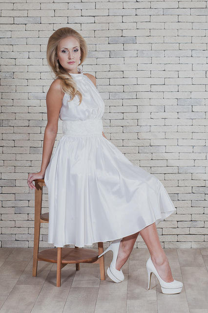 Свадебное платье 153. Силуэт А-силуэт. Цвет Белый / Молочный. Вид 2