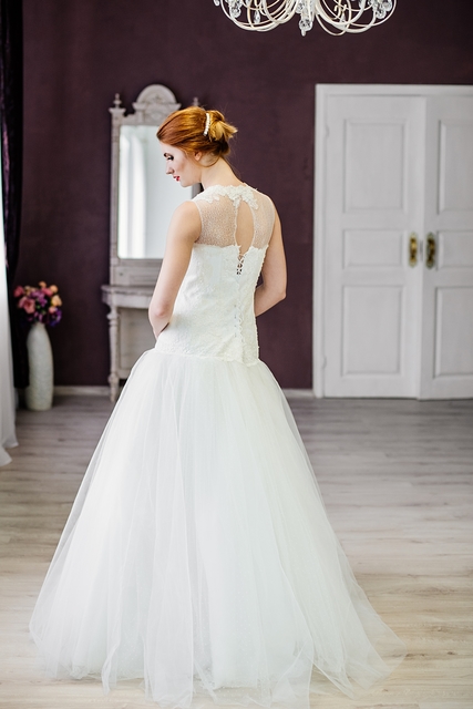 Свадебное платье Элизавет. Силуэт А-силуэт. Цвет Белый / Молочный. Вид 4