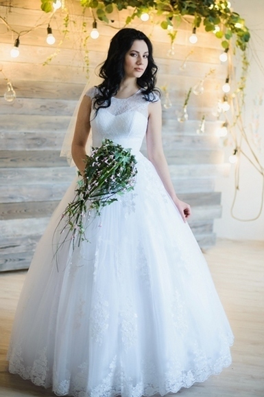 Свадебное платье U-1030315. Силуэт А-силуэт. Цвет Белый / Молочный. Вид 1