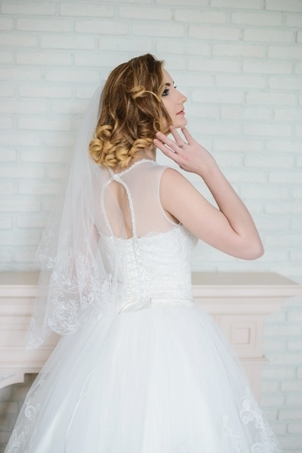 Свадебные платья U-2030315. Силуэт А-силуэт. Цвет Белый / Молочный. Вид 4