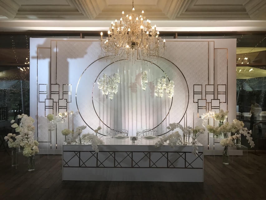 Классика, Весенняя / Летняя в Ресторан / Банкетный зал от Garden Poetry event and decor 2