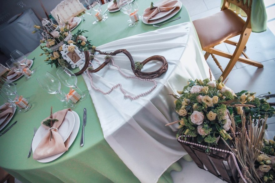 Классика, Весенняя / Летняя, Эко в Ресторан / Банкетный зал от Студия декора и флористики Endorphin 2