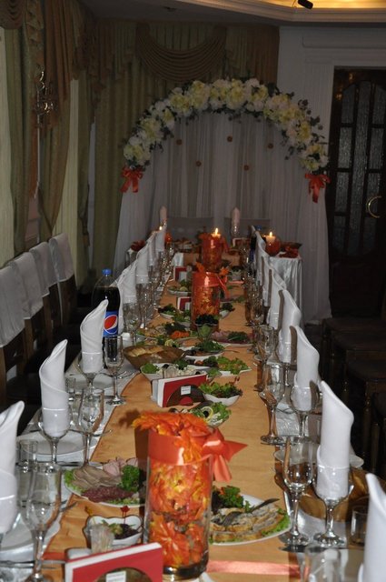 Осенняя в Ресторан / Банкетный зал от Студия декора Perfect-me 11