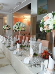 Классика в Ресторан / Банкетный зал от Студия декора Perfect-me 1