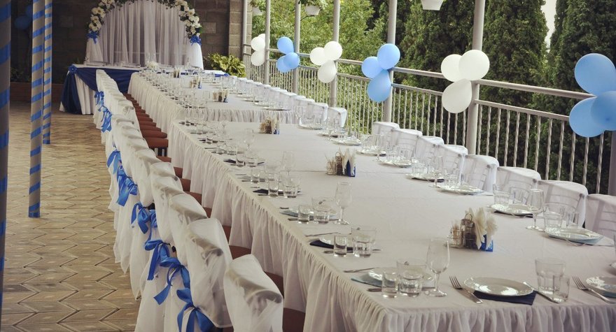 Классика в Ресторан / Банкетный зал от Студия декора Perfect-me 3