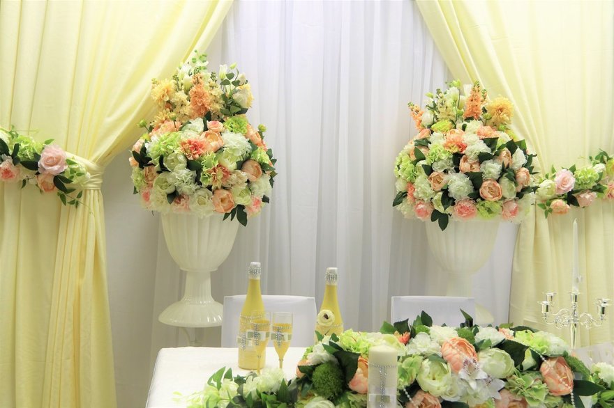 Весенняя / Летняя в Ресторан / Банкетный зал от Студия декора Perfect-me 3