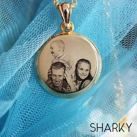 Кулон круглый 3D мини 23мм с гравировкой из filter_material_decorating от Студия арт-гравировки SHARKY 2