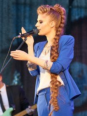 Elena et les garçons (Элена и ребята) на свадьбу 1